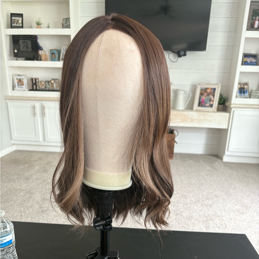 Chelsey smith petite chocolate brown with highlights and money piece Rubie wig